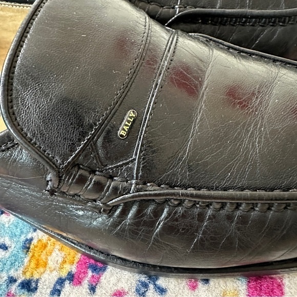 BALLY Switzerland Vintage Parawet Leather Men Vintage Bally Switzerland Parawet Leather Loafers in Black Mens Size 10D